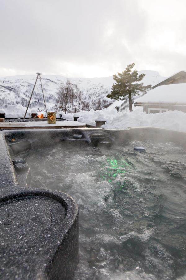 Strandafjellet Mountain Lodge Странда Екстериор снимка