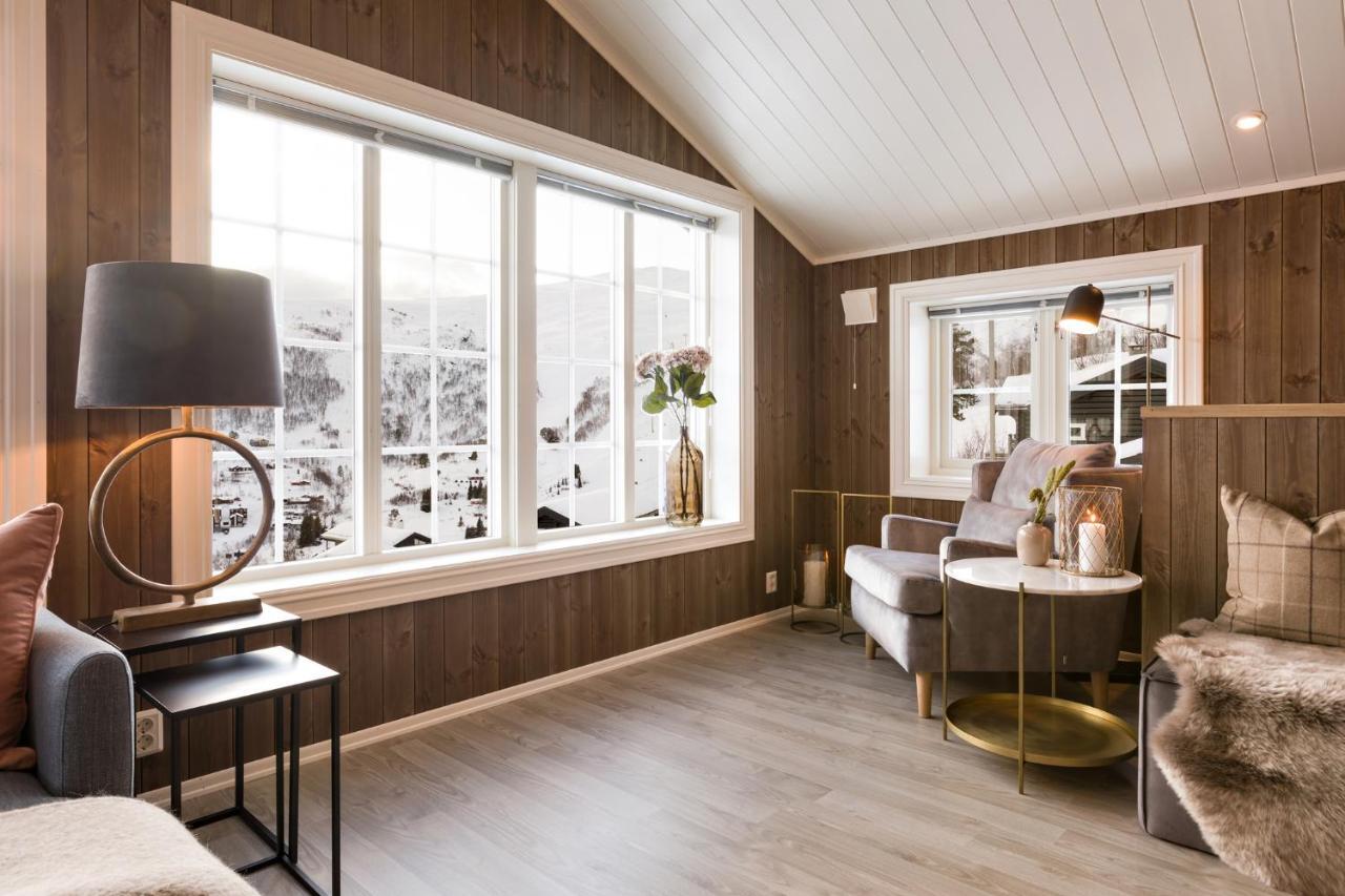Strandafjellet Mountain Lodge Странда Екстериор снимка