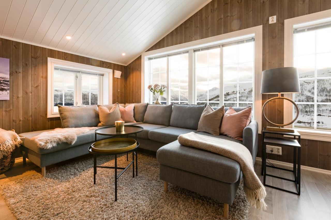 Strandafjellet Mountain Lodge Странда Екстериор снимка