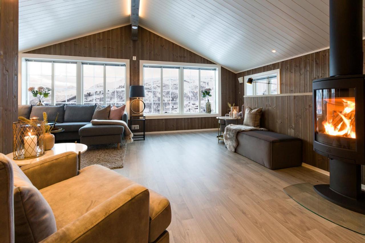 Strandafjellet Mountain Lodge Странда Екстериор снимка